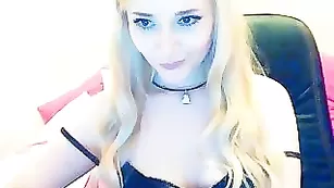 Arielle1 стриптиз и флирт