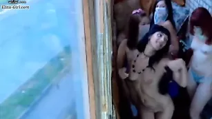 Милые потаскушки Elita танцуют обнаженные