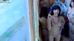 Милые потаскушки Elita танцуют обнаженные