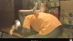 Молодая латинка трахается с негром