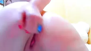 Озорная детка marymiss дрочит письку фаллосом