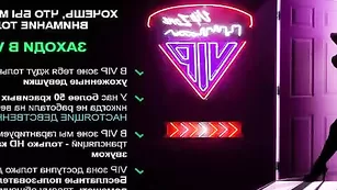 Красивая кошечка Snozzberry трахнула попку