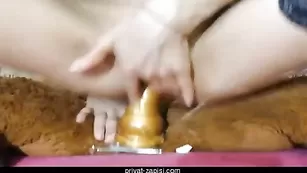 Шикарная сука Malinowskaya выебала анус