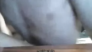 Брюнеточка malenkayaMraz глубоко отсосала