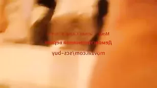 Худая стерва в чулках VeronikaKiska сквиртит