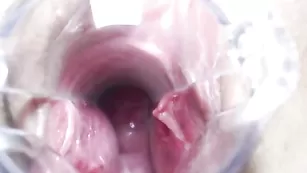 Грудастая малышка badtekila заценила вагину