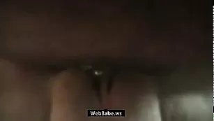 Хорошая сука SweetEva дает в попку