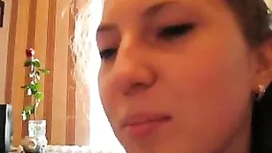Oxana из Саратова делает минет на камеру