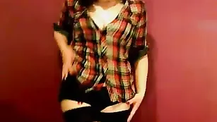 Сексапильная телка BabyAnnA во фри чате