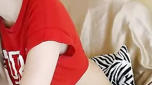 Замечательная кобыла Arielsun смачно мандражирует анус