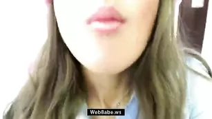 Русская стерва Maria танцует во фри чате