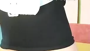 Шальная пассия Savann куражится с двумя игрушками