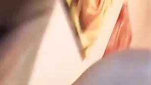 Худенькая брюнетка blackitty нежно мастурбирует пизду