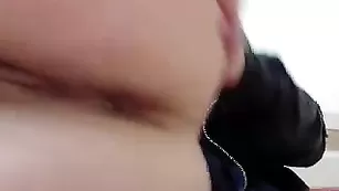 Шальная леди LadyDiana мандражирует пизденку рукой