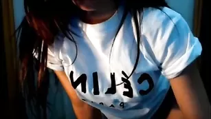 Идеальная цаца Eva19xxx заводит сексуальным телом