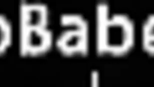 Черноволосая проказница nikolx демонстрирует нижнее белье