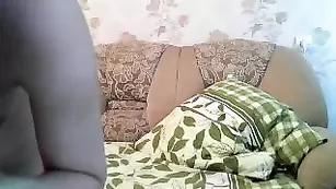 Жаркая скромная баба firegirl мандражирует очко