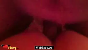 Яркая парочка занимается жестким сексом