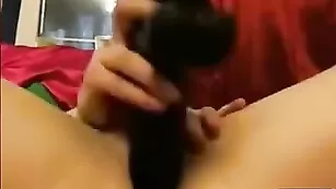 Озорная баба blakstarx долбится с толстым дилдо