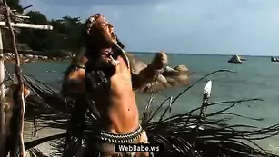 Роскошная потаскушка Катя Самбука мастурбирует и не только