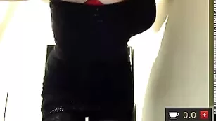 Шикарная сучка millari снимает нижнее белье