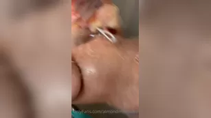 almondmilkhunni привет, ребята, я был довольно болен, поэтому я пытаюсь показать чат в прямом эфире