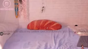 mollyflwers Chaturbate недавнее кам-видео