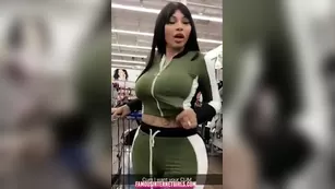 brittanya razavi live chat public solo video