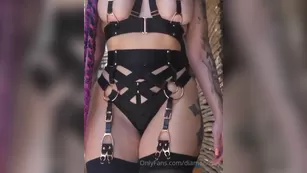 diamondkay follow my sexy russian italian friend. her page is fre show chat live porn live sex 1