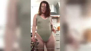 sagemayhem Singing_dancing_Showing_some_pussy_and_titties show chat live porn