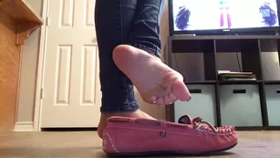 nataliefox Pink Moccasin Shoe Play Wrinkled Soles (3 min) шоу чат реальный порно