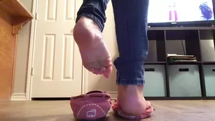nataliefox Pink Moccasin Shoe Play Wrinkled Soles (3 min) шоу чат реальный порно