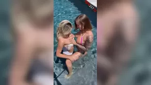 Heidi Grey & Viking Barbie swimming pool xxx snapchat premium реальный порно реальный секс 1