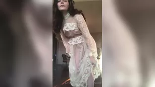 lovenadia look how modest i am wait для the en шоу чат реальный порно реальный секс