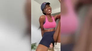 elena69mint Horny немного tennis шлюха Rip a hole through мой shorts xxx onlyfans nude реальный порно