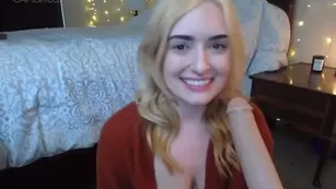 Does anyone know her name?? GFE ДИЛДО МИНЕТ