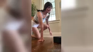 sidney babygirl here s some stretchy фан yoga while chatting w мой friends hehe i ll be sending out a l xxx onlyfans liveporn