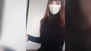 Emiigotchi я милая и немного обнаженная на самом деле xxx приватная запись