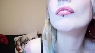 thefetishvixen As requested more talking content with tongue шоу чат реальный порно