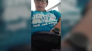 dirtyburd07 Had_a_zoom_meeting_this_and_decided_to_get_frisky_und шоу чат реальный порно