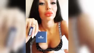your_sweet_treat every девушка loves jewelry Which suits me best шоу чат реальный порно