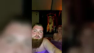 wcaproductions1 Голая Hot Tub Interview With kiki_daire шоу чат реальный порно