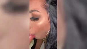 badkitty69 I love giving blowjobs I swear шоу чат реальный порно