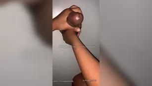 cum4youdaddy Giving мой первый hand job at the glory hole and I шоу чат реальный порно