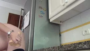 preggomilky_Hot and very wet pregnant киска дилдо ебля here in the kitchen_17990696 шоу чат реальный порно