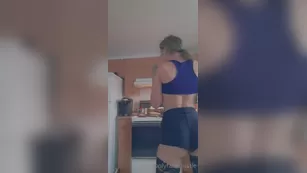 blackywhite Regarde cette vid o sa vaut la peine шоу чат реальный порно