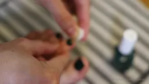 imthestark its FEET FRIDAY U BINCHES i made вас this video of fee шоу чат реальный порно