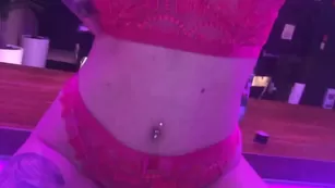 maggiefromthebloc Mon petit kit de hier soir Je voulais juste vou шоу чат реальный порно