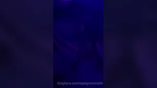 katelynnsmithh Come watch movies and cuddle with me шоу чат реальный порно