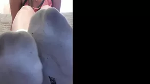 penelopa333 Dirty socks humiliation Full HD 8min шоу чат реальный порно